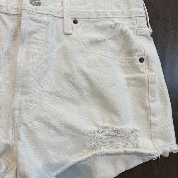 Levis 501 Original Shorts 32 White Denim‎ Distressed Button Fly Frayed Hem Big E - Picture 7 of 16